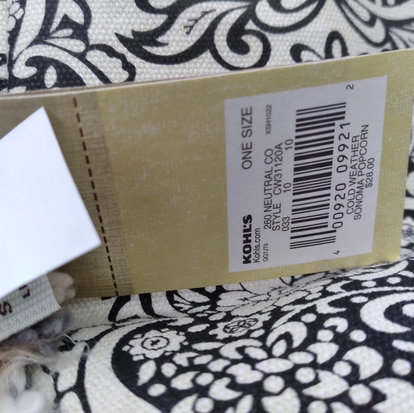 ACCESSORIES GALORE MYSTERY BUNDLE - Picture 8 of 16